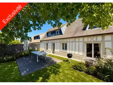 maison de luxe à vendre à quevillon
