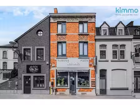 immeuble mixte au centre de walcourt avec logement