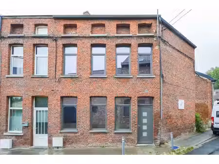 delfimmo - maison 3 chambres a rénover !