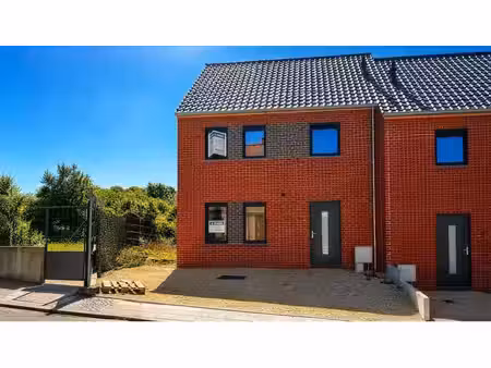 ? clé en main-maison neuve - entièrement finie