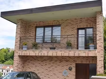 spacieux appartement 2ch avec terrasse et parking