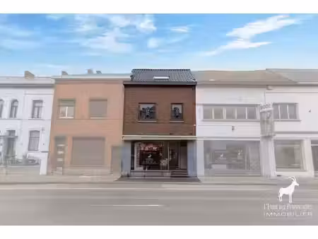 maison à rénover avec du potentiel sur haine-saint-paul