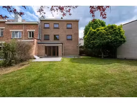 woluwe-st-pierre - jolie maison 6 ch/2sdb