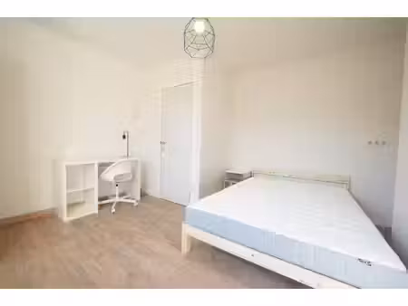 colocation d'une chambre à angleur