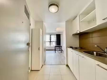 agreable studio - centre ville cote thalys