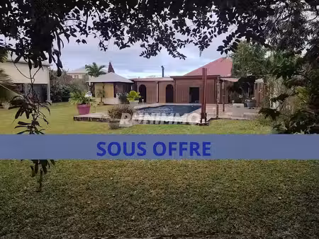 vente villa 5 pièces 115 m² à sainte suzanne (97441)  415 000 €