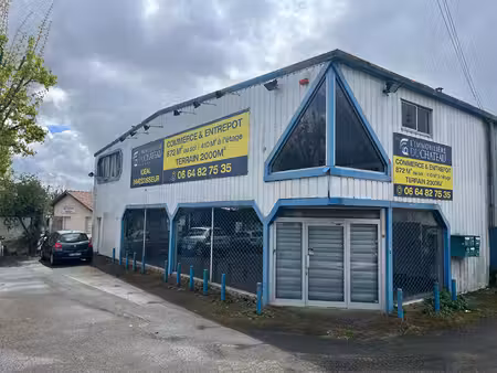local commercial et entreprôt
