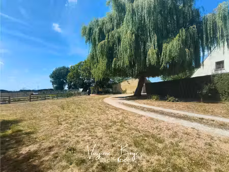 exclusivité - maison de 190 m² – 4 chambres – terrain clos de 7 500 m² – beau potentiel -.