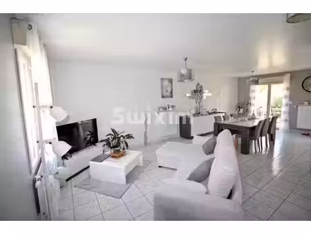 maison moderne de 108 m² de plain pied