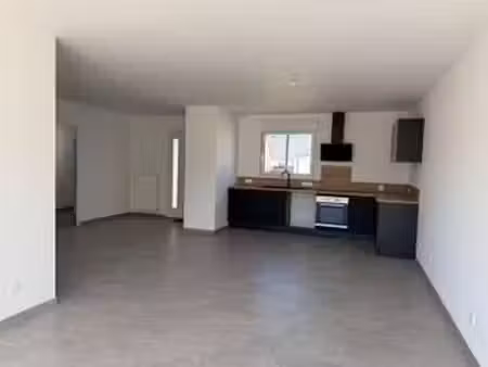 vente maison à brette-les-pins (72250) : à vendre / 93m² brette-les-pins