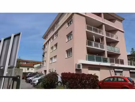 garage boxe en sous-sol sainte-foy-les-lyon - 0 m2