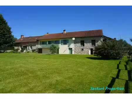 en vente maison 215 m² – 368 000 € |saint-jory-de-chalais