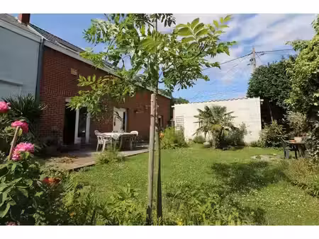 maison 4 chambres avec superbe jardin