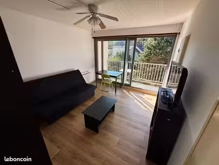 loue f1 meublé terrasse