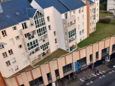 f2 meublé de 53m² avec 1 parking en s/sol