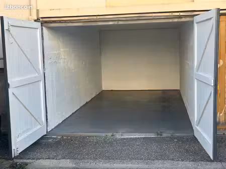 garage à louer