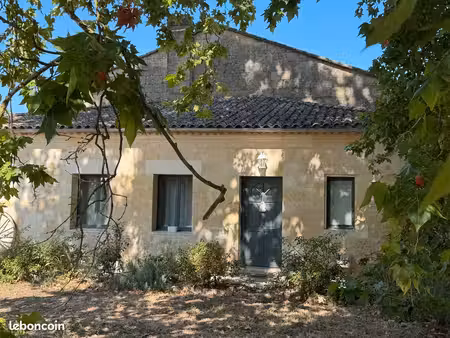 gite 1 chambre avec jardin - 9 mois
