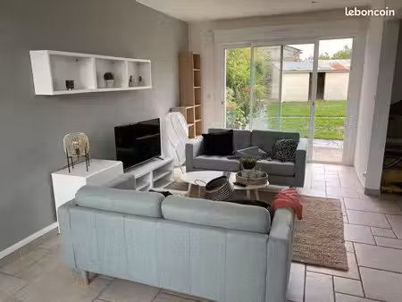 ? à louer – maison de ville meublée 109 m² – 4 chambres – jardin