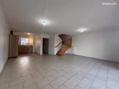 maison 4 pièces 83 m²