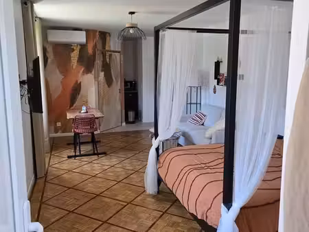 grand studio meublé – location au mois – saint-jean-de-maurienne- 200m gare