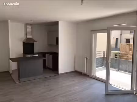 appartement 3 pièces 65 m²