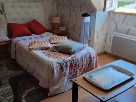 chambre meublee
