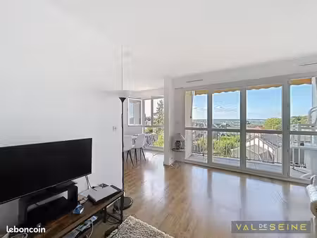 appartement 4 pièces 76 m²
