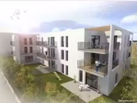 studio 1 pièce 28 m²