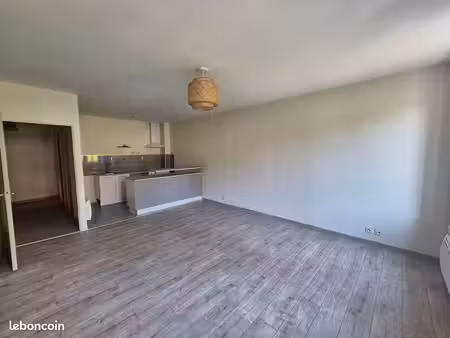 appartement 2 pièces 57 m²
