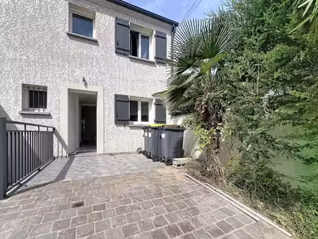 maison 4 pièces - 3 chambres avec jardin