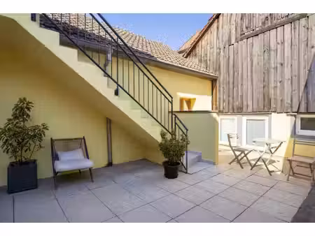 ribeauvillé grand rue spacieux quatre-pièces avec entrée