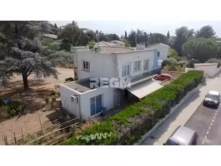 maison familiale de type 7 sur parcelle de 1220 m2