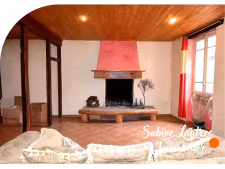 maison de village de 208 m² au cœur de lautrec – beaux volumes et garage