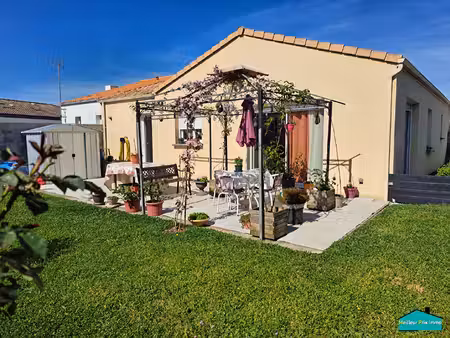 maison machecoul saint même 5 pièce(s) 90 m2