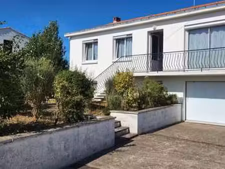 vente maison à noirmoutier-en-l'île (85330) : à vendre / 102m² noirmoutier-en-l'île