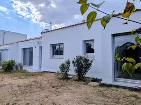 vente maison à rezé (44400) : à vendre / 125m² rezé