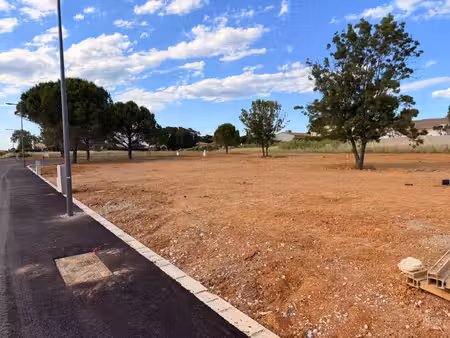 terrain à vendre de 803 m2 zac proche de pezenas (34)