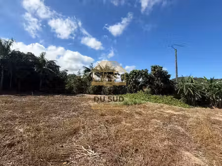 a vendre - terrain de 575 m² environ - petite ile - 161 000€