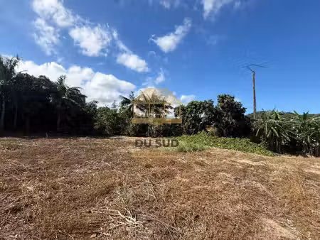 a vendre - terrain de 575 m² environ - petite ile - 169 000€