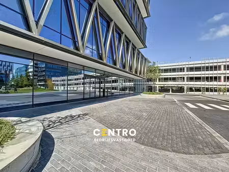 scherp geprijsde kantoorruimte (±240m²) met prachtige zic...