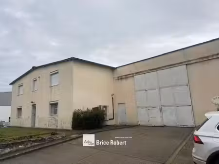 location local d’activités saint laurent de mure 69720 860m²