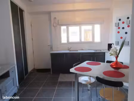 studio 1 pièce 26 m²