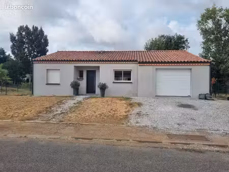 maison a louer a saïx