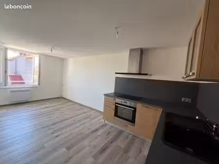 à louer – t3 de 43 70 m² à frasne