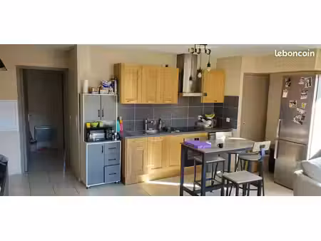 appartement t3 secteur faculté à louer