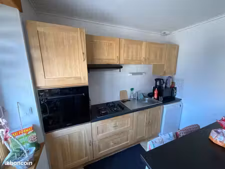 appartement 1 pièce 59 m²