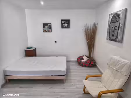 appartement meublé – cours-la-ville centre-ville – disponible immédiatement