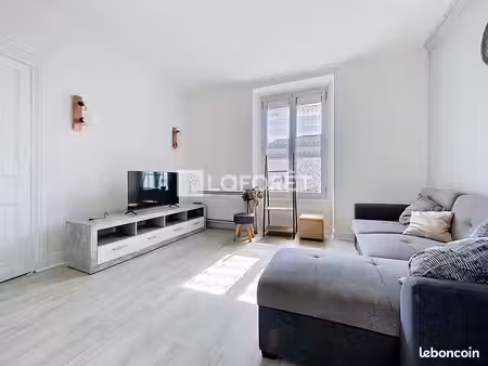 appartement 2 pièces 49 m²