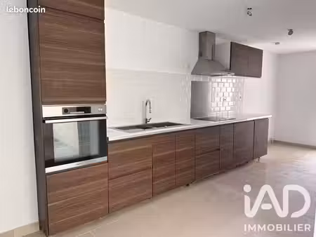 appartement 3 pièces 77 m²