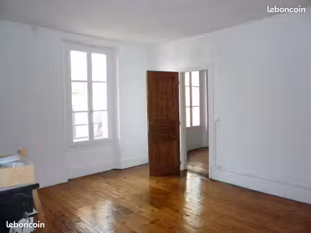 loue f2 - 50m² env. - centre ville rozay-en-brie